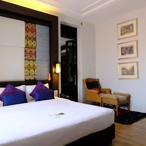 Premium King Room